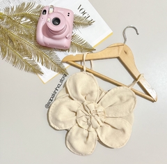 Cropped flor