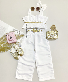 Conjunto Calça com corrente e Cropped