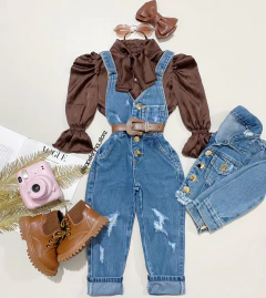 Macacão jeans Larinha - comprar online