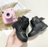 Bota fivela