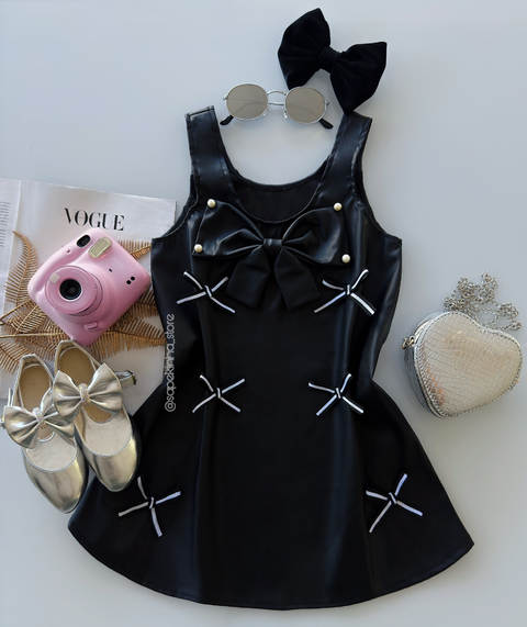Vestido courino laço
