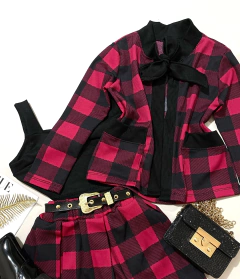 Conjunto 3 peças Lore na internet