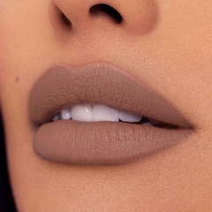 TEASE ME LIPSTICK - BEAUTY CREATIONS - tienda en línea