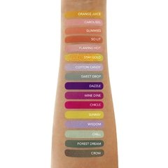 DAZZLE CHARM - AMOR US - Cosmeticos Con Amor Mayoreo