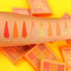 ES132 TANGY TANGERINE SHADOW PALETTE - KARA BEAUTY en internet