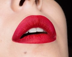 AFTERPARTY MATTE LIPS - MOIRA - Cosmeticos Con Amor Mayoreo