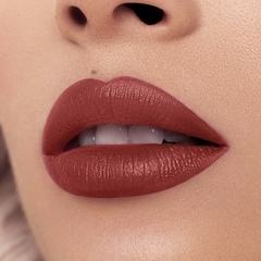 TEASE ME LIPSTICK - BEAUTY CREATIONS en internet