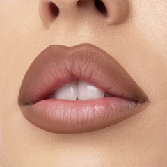 NUDE X LIPLINER - BEAUTY CREATIONS en internet