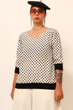 Blusa poa 100 % poliester vintage - Capichó Brechó