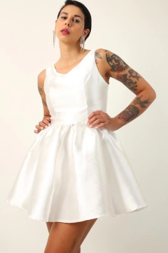 Vestido curto acetinado forrado vintage