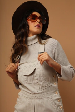 Macacão Jardineira gelo bolso vintage na internet