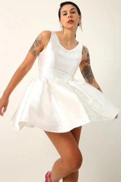 Vestido curto acetinado forrado vintage na internet