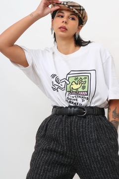 camiseta 90’s vintage estampa na internet