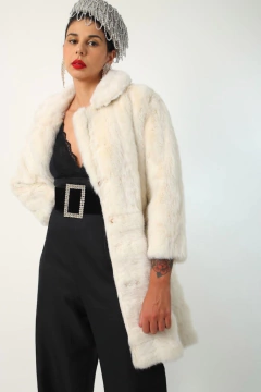 Casaco pelo branco forrado vintage - loja online