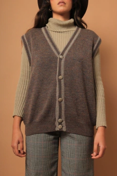 Pulôver tricot grosso botoes frente vintage - loja online
