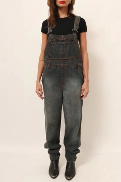 macacao jeans preto wangler vintage - Capichó Brechó