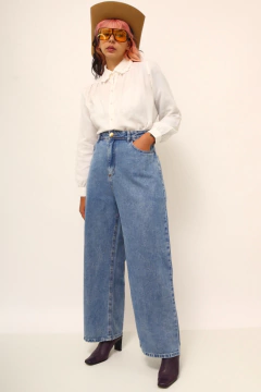 Calça jeans flare azul classica - Capichó Brechó