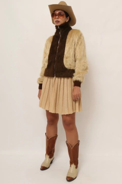 Imagem do jaqueta cropped pelucia marrom gola alta