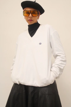 Pulover GUCCI branco veludo gola V - Capichó Brechó