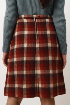 saia xadrez cintura alta em lã - Capichó Brechó