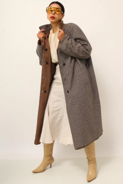 Treanch coat dupla face bege e xadrez vintage - Capichó Brechó