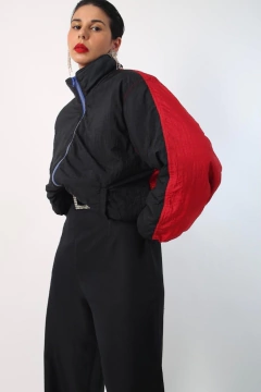 Jaqueta Puff dupla face nylon cropped - Capichó Brechó