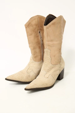 BOTA 100 % COURO BEGE 36