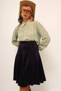 Saia veludo roxa cintura alta na internet