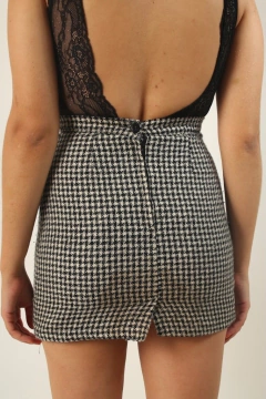 mini saia xadrez cintura alta vintage na internet