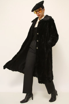 Casaco preto pelo longo vintage sintetico na internet