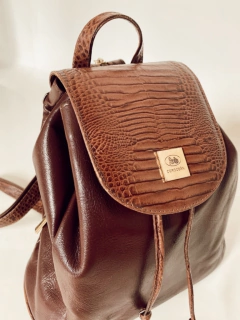 Mochila couro legitimo CORDOBAN forrada - loja online
