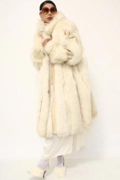 Imagem do Casaco pele branco longo com couro creme
