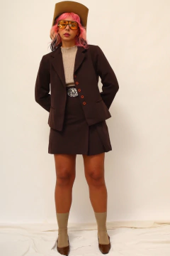 Conjunto blazer + saia marrom - loja online