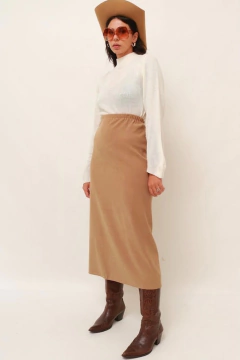 Imagem do Saia aveludada oliva cintura alta