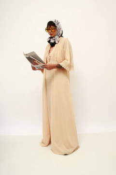 Imagem do Conjunto camisola + penhoar bege longo