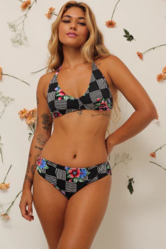 Conjunto biquini + calcinha vintage estampa preto flores - comprar online