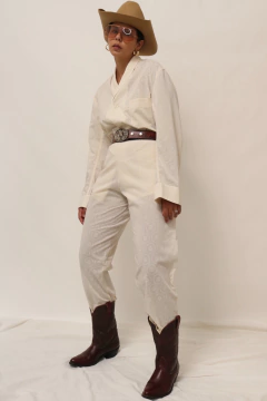 Conjunto pijama off white estampa calça + camisa na internet