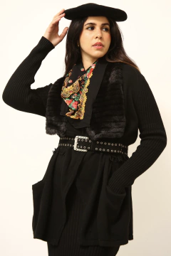 Lenço preto estampa portugal - comprar online