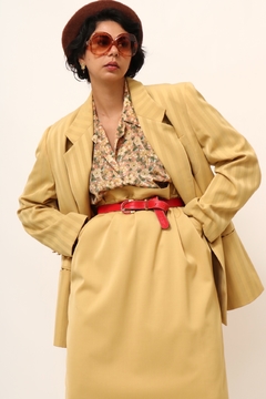 Conjunto de alafaiataria amarelo saia + blazer na internet