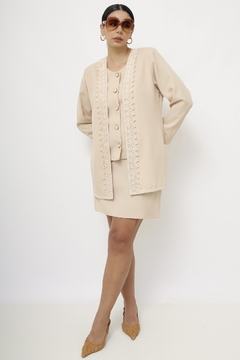 Conjunto bege BLAZER + SAIA - comprar online