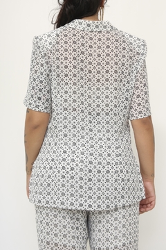 Conjunto branco estampa CALÇA + CAMISA - Capichó Brechó