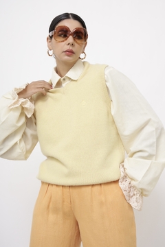 Colete amarelo vintage VIA VENETO - Capichó Brechó