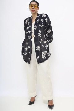 Camisa preta flores vintage - comprar online