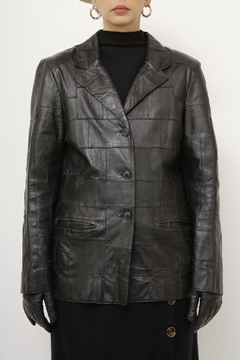 Blazer 100% couro recortes - comprar online