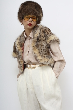 Colete pele cropped marrom - comprar online