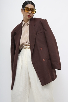 Blazer marrom ombreira vintage na internet