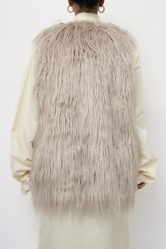 Maxi colete pelucia vintage na internet