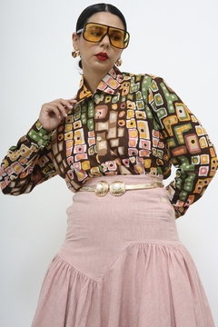 Camisa estampa anos 70 vintage na internet