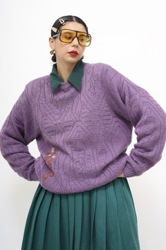 Pulover roxo flores vintage - Capichó Brechó