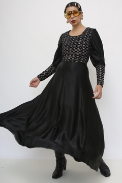 Vestido manga bufante det bordado veludo - comprar online